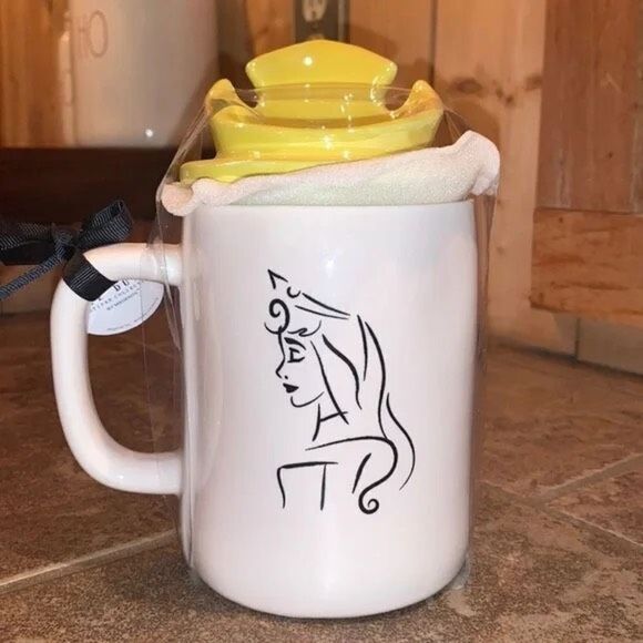 NWT Rae Dunn Disney Sleeping Beauty Yellow Iridescent Crown Topper Lid Mug - Picture 7 of 12